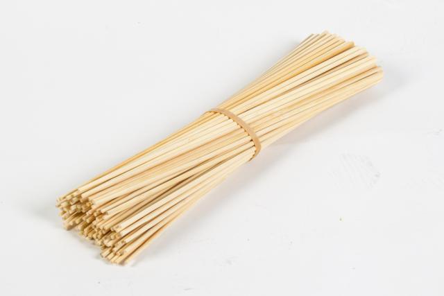 Fuglepinde, løse pinde, 100 stk./bdt., 40 cm, træ