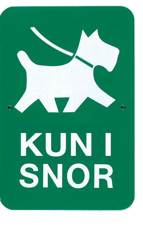 Skilt: Hund kun i snor, 20 x 30 cm